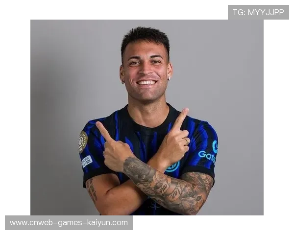 国际米兰禁区前沿,劳塔罗果断起脚 国际米兰禁区前沿,劳塔罗果断起脚