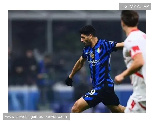 波尔图塔雷米反复练习背身衔接，表现越发沉稳